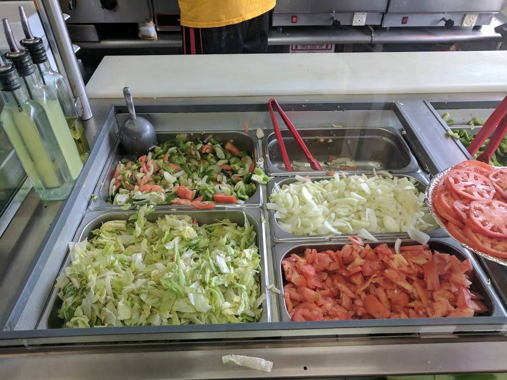 Gyro Hut | restaurant | 1043 Coney Island Ave, Brooklyn, NY 11230, USA | 9179662625 OR +1 917-966-2625