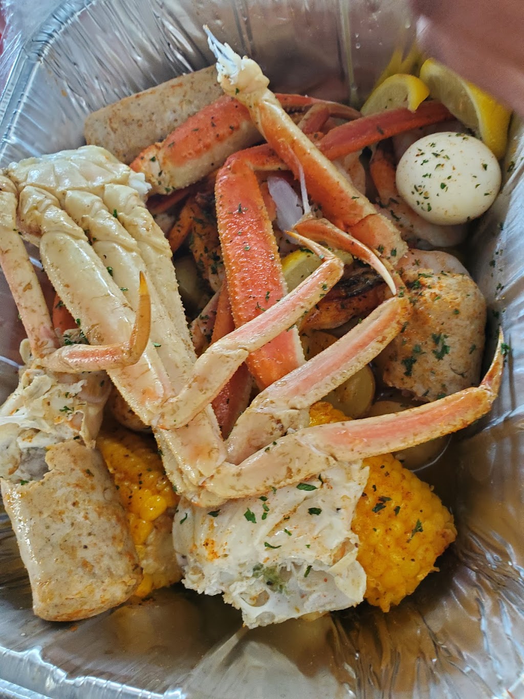 Krab Kingz Seafood | restaurant | 590 Pinnacle Pl, Prattville, AL 36066, USA | 3343560357 OR +1 334-356-0357