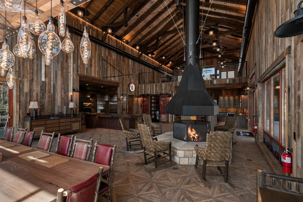 The Party Barn | restaurant | 610 Banner Elk Hwy, Banner Elk, NC 28604, USA | 8287372700 OR +1 828-737-2700