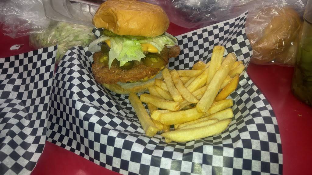 TJs Bar & Grill | restaurant | 123 E Traer St, Greene, IA 50636, USA | 6418164214 OR +1 641-816-4214