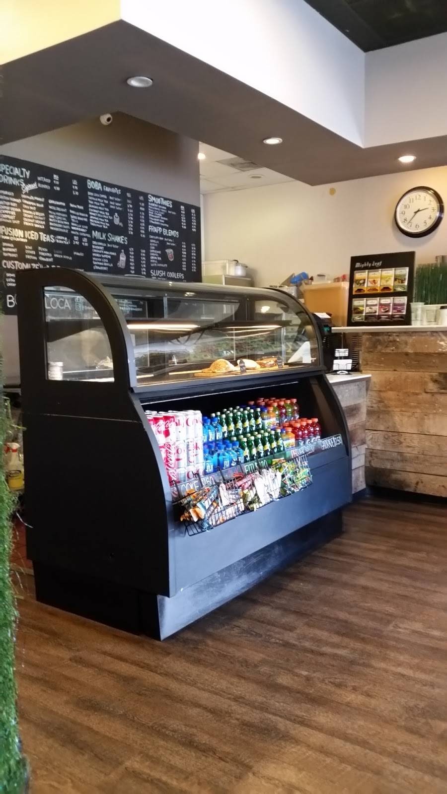 Bobaloca Manhattan Beach | cafe | 210 N Aviation Blvd, Manhattan Beach, CA 90266, USA | 3103767600 OR +1 310-376-7600