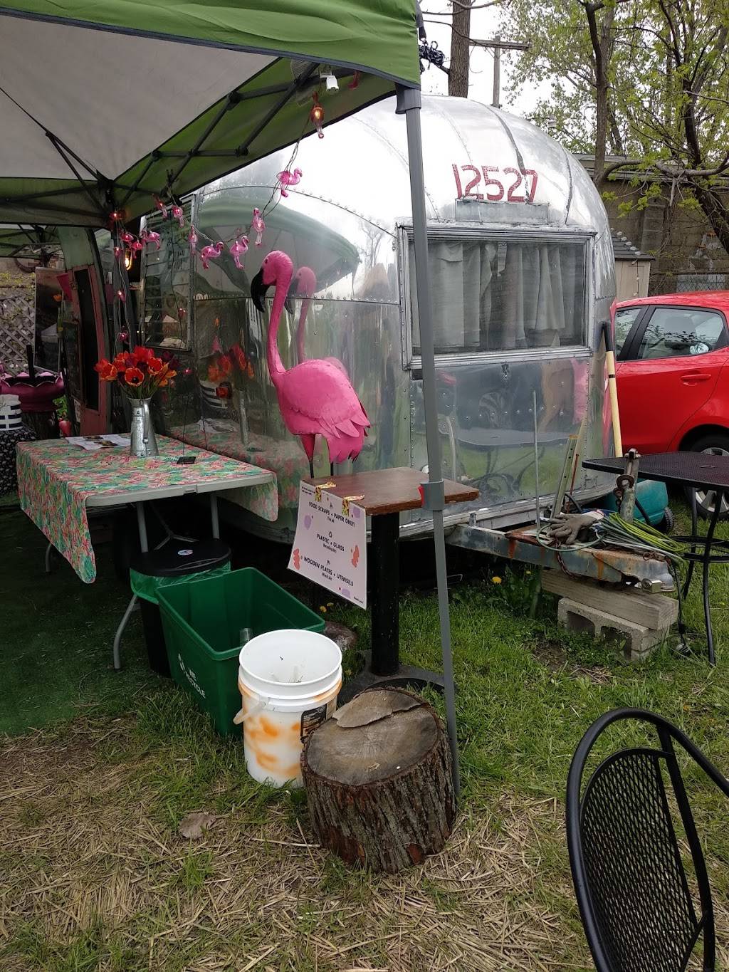 Pink Flamingo | restaurant | 2746 Vermont St, Detroit, MI 48216, USA | 3138014423 OR +1 313-801-4423