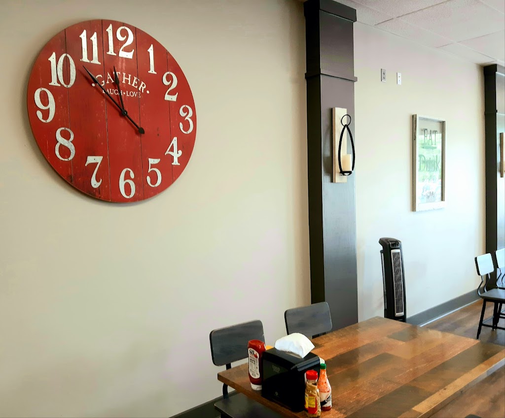 Meme Ks Diner | restaurant | 1970 Reeves St, Dothan, AL 36303, USA | 3347929229 OR +1 334-792-9229