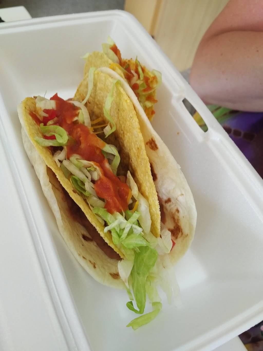 Chicos Mexican Food | restaurant | 12920 Lowell Blvd b, Broomfield, CO 80020, USA | 3034690553 OR +1 303-469-0553