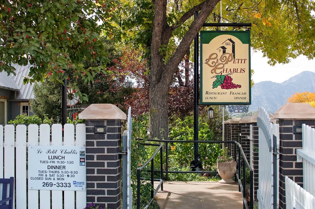 Le Petit Chablis | restaurant | 512 Royal Gorge Blvd, Cañon City, CO 81212, USA | 7192693333 OR +1 719-269-3333