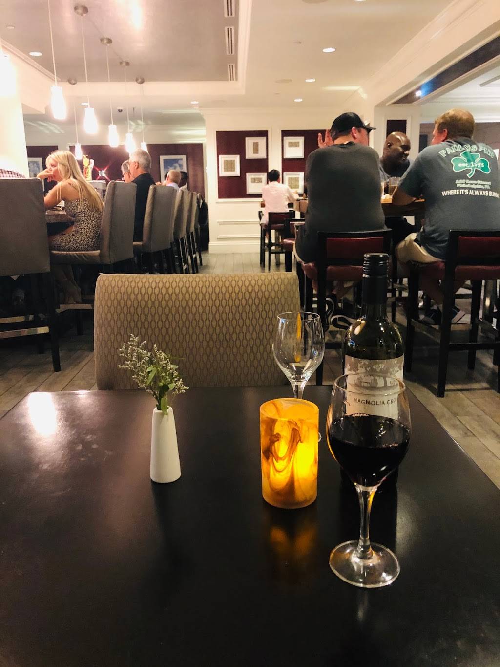 Winthorpe and Valentine | restaurant | 99 S 17th St, Philadelphia, PA 19103, USA | 2155756930 OR +1 215-575-6930