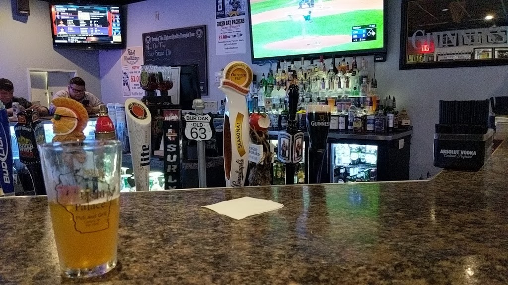 Light Palace Pub & Grill | restaurant | 5880 S Packard Ave, Cudahy, WI 53110, USA | 4144892652 OR +1 414-489-2652