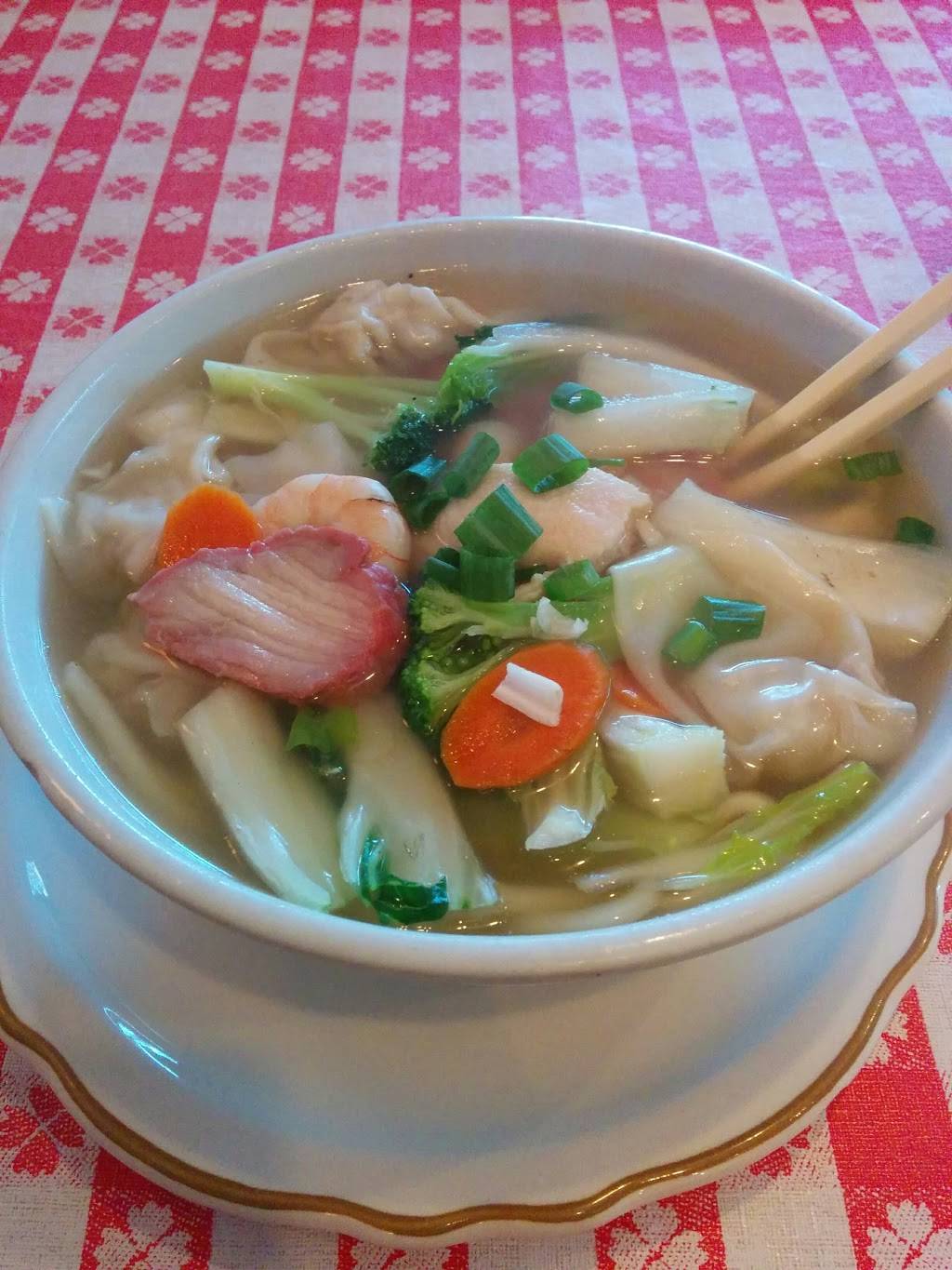 Wah Luck | restaurant | 967 6th St South, Kirkland, WA 98033, USA | 4258224523 OR +1 425-822-4523