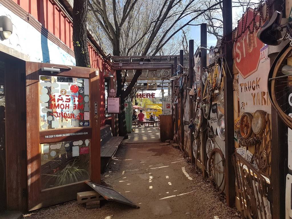 Truck Yard | restaurant | 5624 Sears St, Dallas, TX 75206, USA | 4695000139 OR +1 469-500-0139