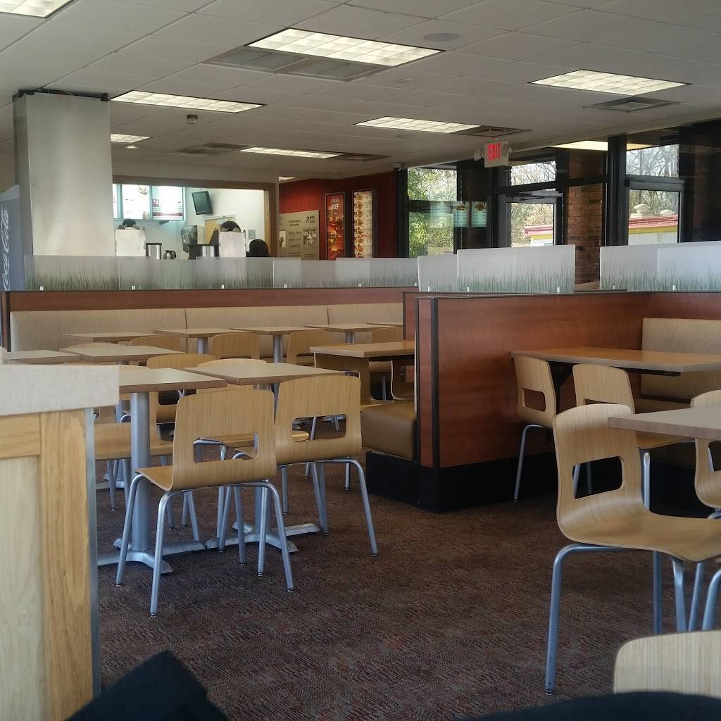 Wendys | restaurant | 2133 E Livingston Ave, Columbus, OH 43209, USA | 6142354693 OR +1 614-235-4693