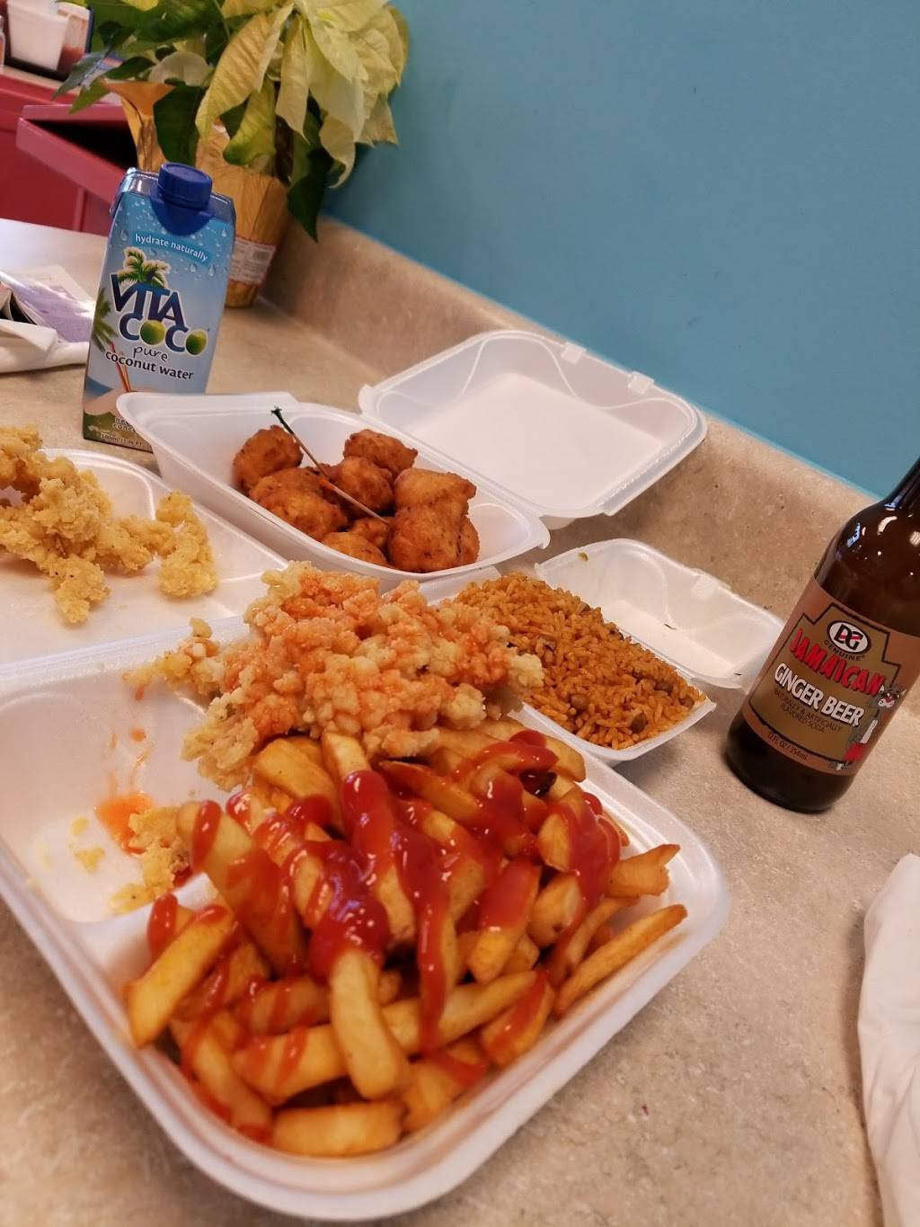 Conch Heaven | restaurant | 6035 Peachtree Blvd, Atlanta, GA 30341, USA | 7708372842 OR +1 770-837-2842