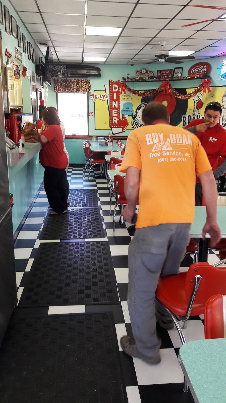 Tellys Charburgers | meal takeaway | 27737 Bouquet Canyon Rd, Santa Clarita, CA 91350, USA | 6612973872 OR +1 661-297-3872