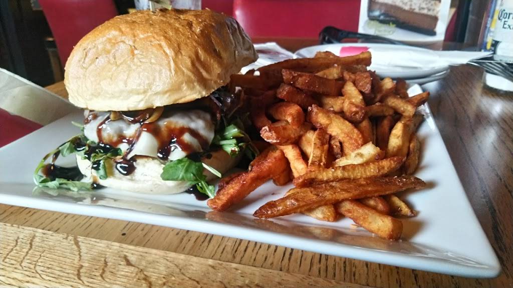 Anchor Bar | restaurant | 2000 Appleby Line, Burlington, ON L7L 6M6, Canada | 2892222525 OR +1 289-222-2525