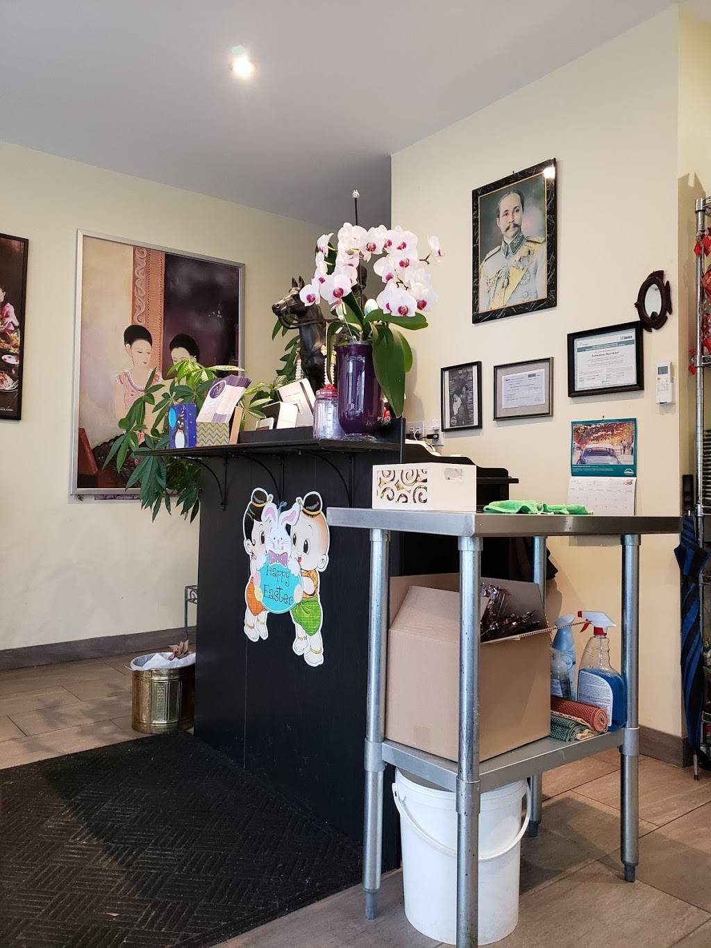 My Thai Kitchen | restaurant | 4911 Dundas St W, Etobicoke, ON M9A 1B2, Canada | 4165193356 OR +1 416-519-3356