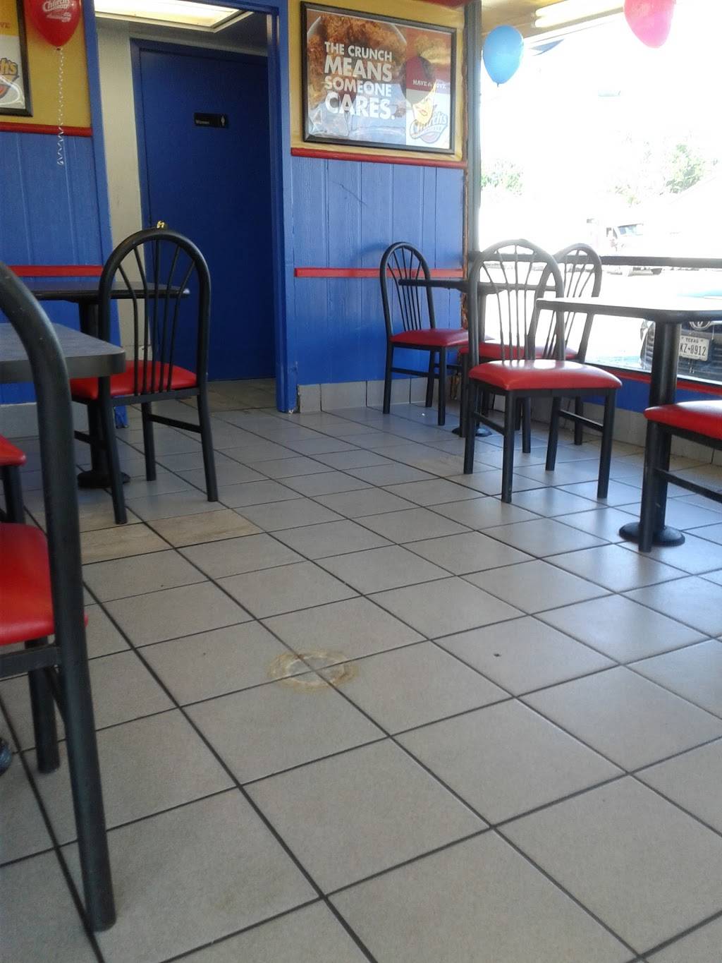 Churchs Chicken | restaurant | 4575 Griggs Rd, Houston, TX 77021, USA | 7137486498 OR +1 713-748-6498