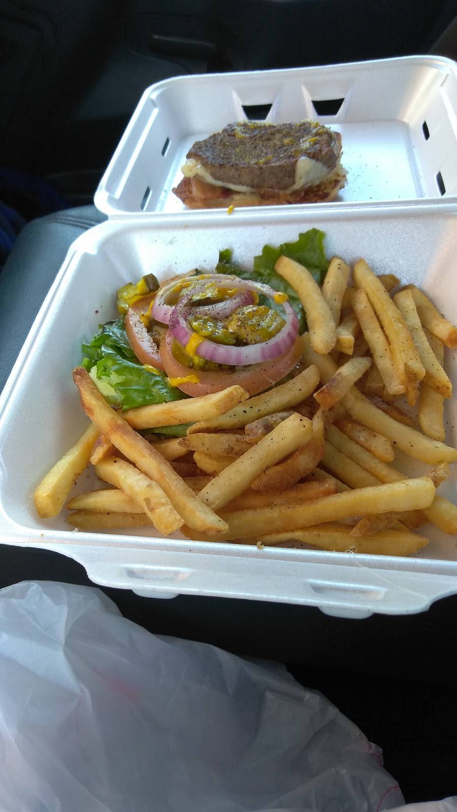 Rickys Burgers | restaurant | 7630 TX-146, Baytown, TX 77523, USA | 2819180172 OR +1 281-918-0172