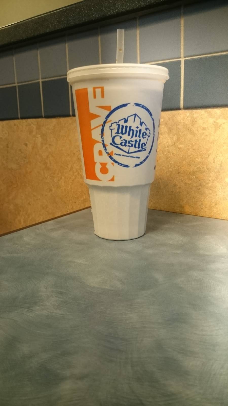 White Castle | restaurant | 6840 Logan Dr, Evansville, IN 47715, USA | 8124749901 OR +1 812-474-9901