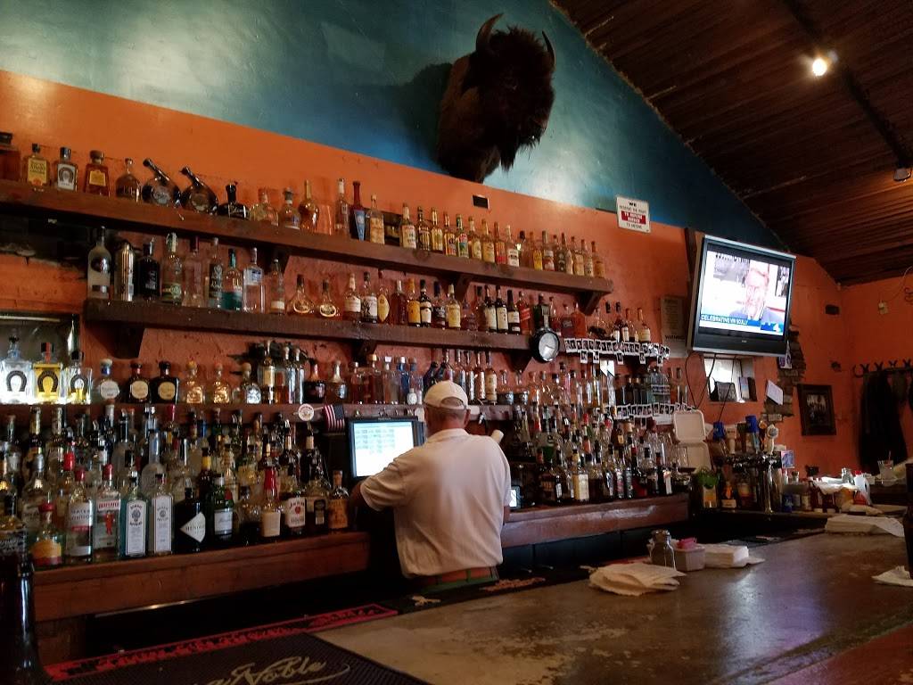 Viva Rancho Cantina | restaurant | 900 W Riverside Dr, Burbank, CA 91506, USA | 8188452425 OR +1 818-845-2425