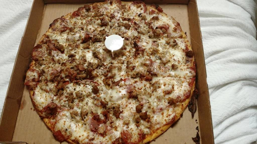 Piezanos Pizza | restaurant | 3947 N High School Rd, Indianapolis, IN 46254, USA | 3172913446 OR +1 317-291-3446