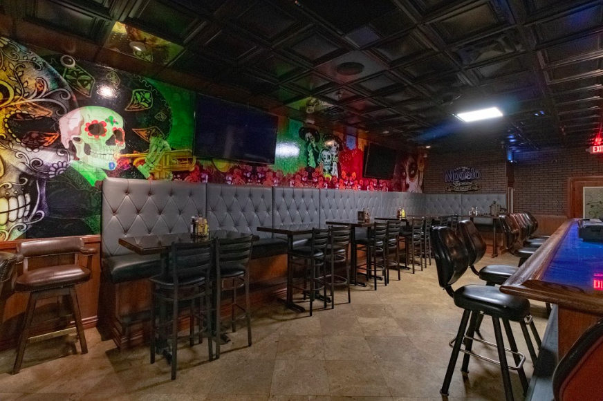 La Catrina Bar & Grill | restaurant | 1905 N Decatur Blvd, Las Vegas, NV 89108, USA | 7023316046 OR +1 702-331-6046