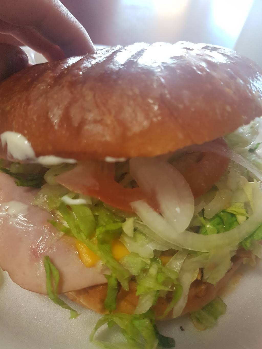 Tortas Jimys Estilo Guasave | restaurant | 3633 W Camelback Rd Suite 7, Phoenix, AZ 85019, USA | 6028127455 OR +1 602-812-7455