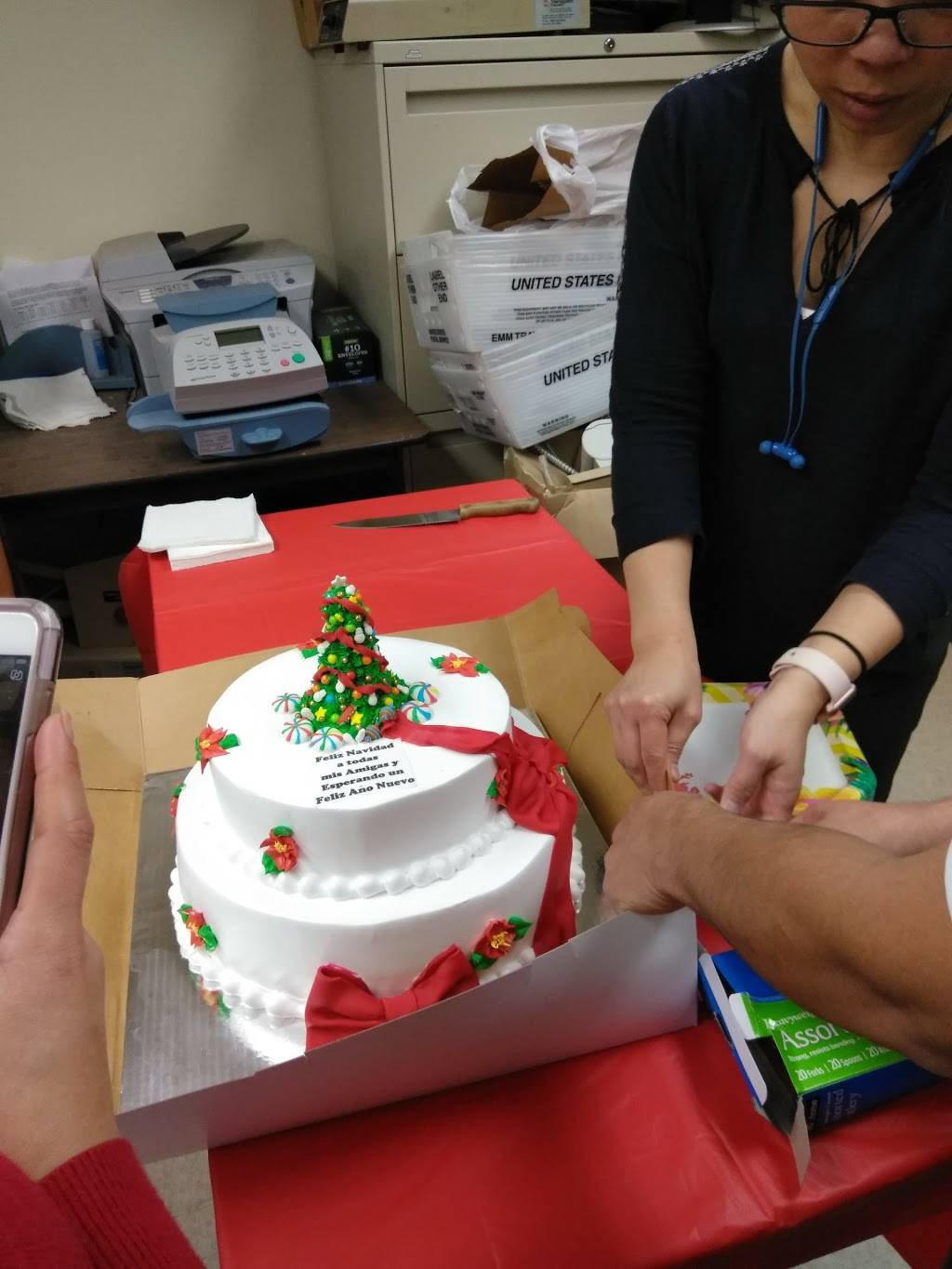 Burger King | restaurant | 1525 E 4th St, Charlotte, NC 28204, USA | 7043344480 OR +1 704-334-4480