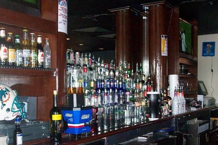 The Haus Pizzeria and Bar | restaurant | 14815 Clayton Rd, Chesterfield, MO 63017, USA | 6363865919 OR +1 636-386-5919