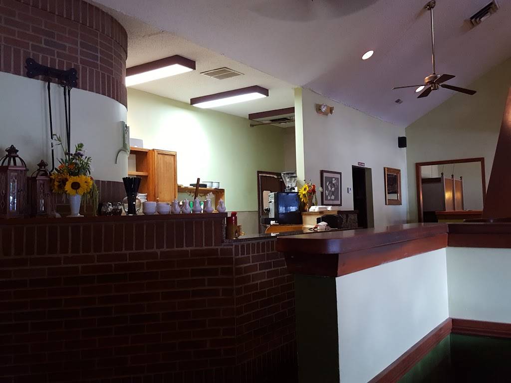 Lui Lui Restaurant | restaurant | 8 Station St, Athens, OH 45701, USA | 7405948905 OR +1 740-594-8905