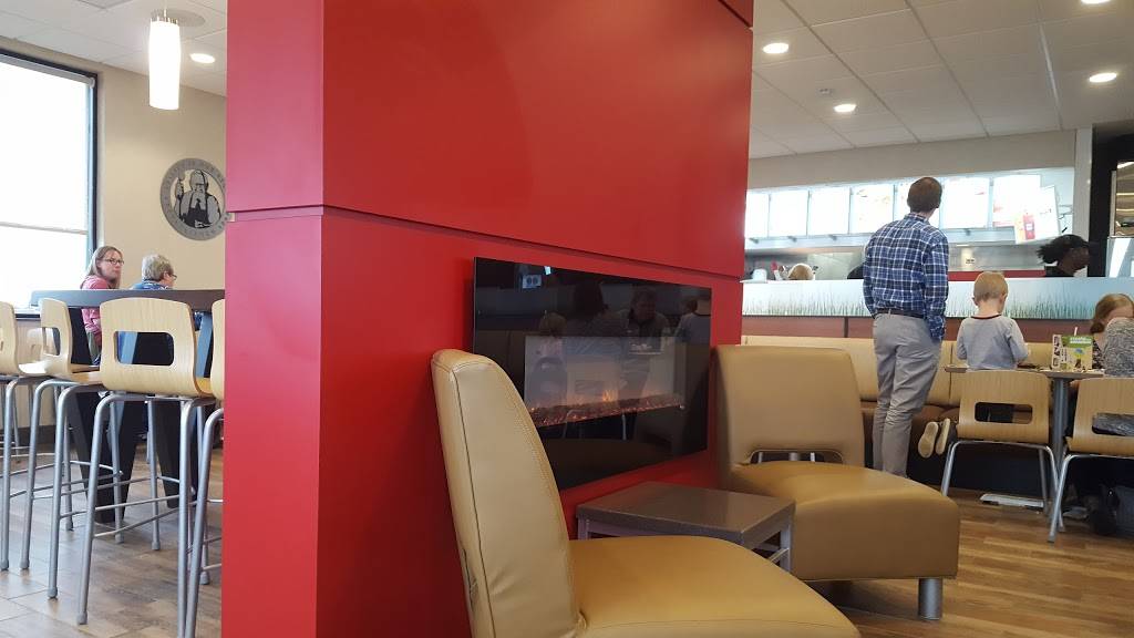 Wendys | restaurant | 5001 N Big Hollow Rd, Peoria, IL 61615, USA | 3096922359 OR +1 309-692-2359