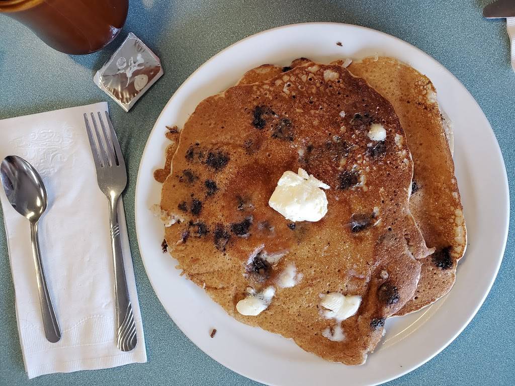 Bettys Restaurant | restaurant | 2539 US-131, Boyne Falls, MI 49713, USA | 2315492680 OR +1 231-549-2680