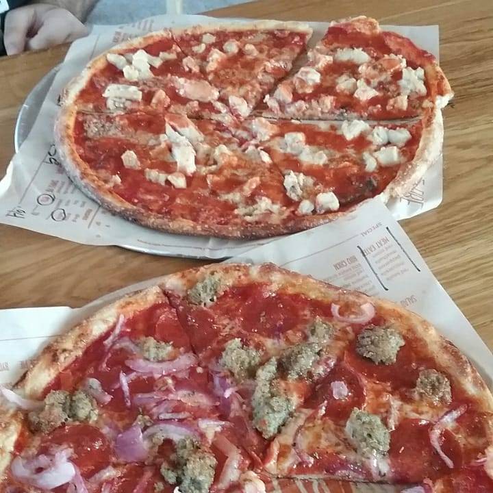 Blaze Pizza | meal takeaway | 7151 Warner Ave, Huntington Beach, CA 92647, USA | 7148040017 OR +1 714-804-0017
