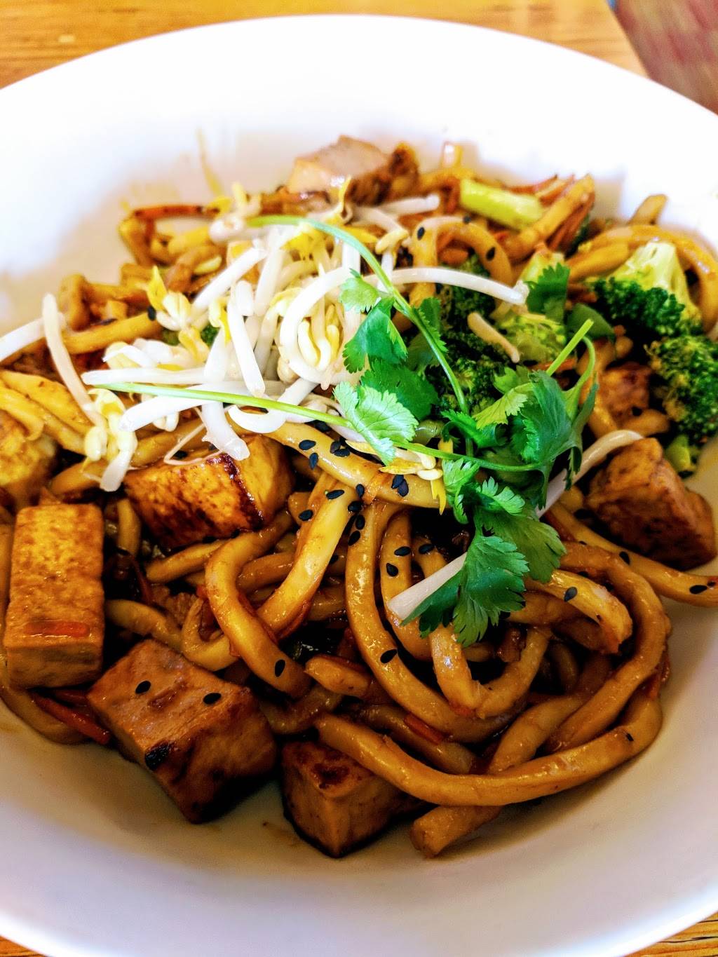 Noodles and Company | restaurant | 1965 W Grand River Ave, Okemos, MI 48864, USA | 5173471400 OR +1 517-347-1400