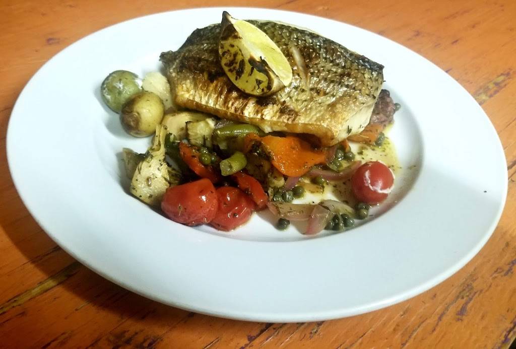 Chowder House Cafe | restaurant | 2028 Chestnut Blvd, Cuyahoga Falls, OH 44223, USA | 3307947102 OR +1 330-794-7102