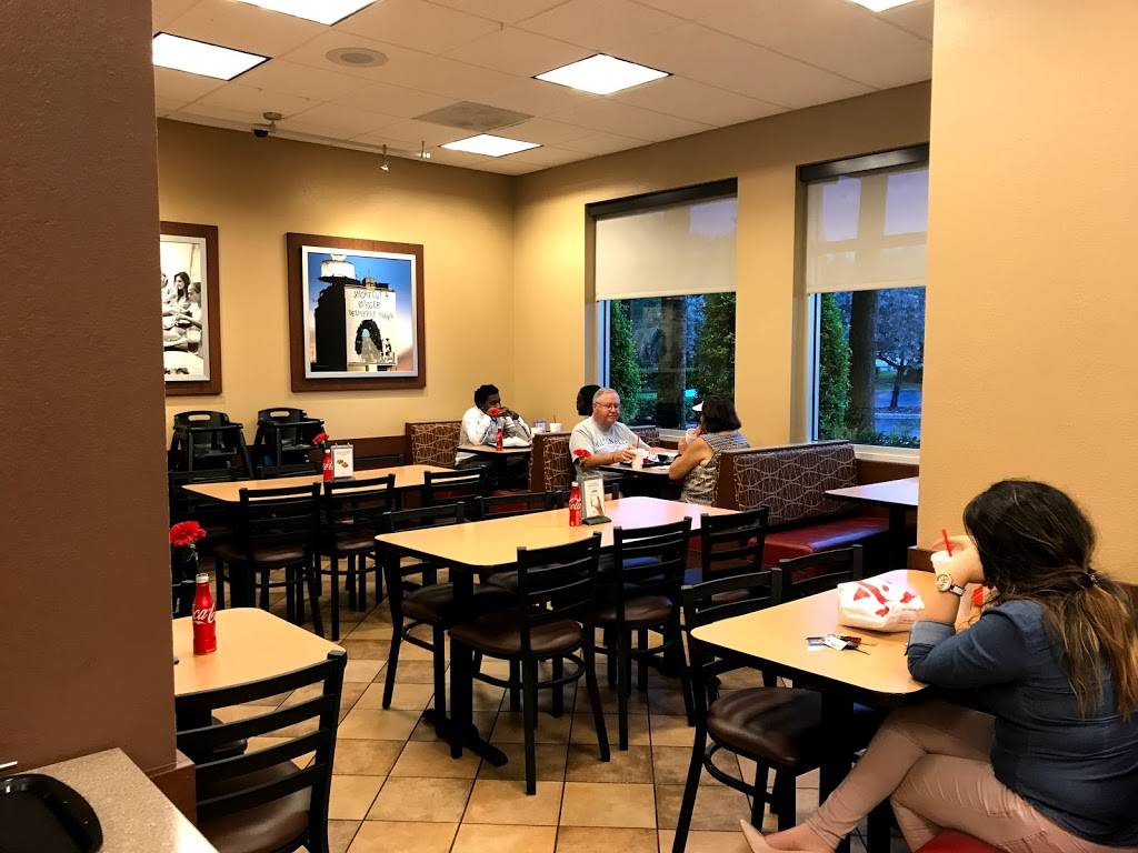 Chick-fil-A | restaurant | 1341 N University Dr, Coral Springs, FL 33071, USA | 9547530779 OR +1 954-753-0779