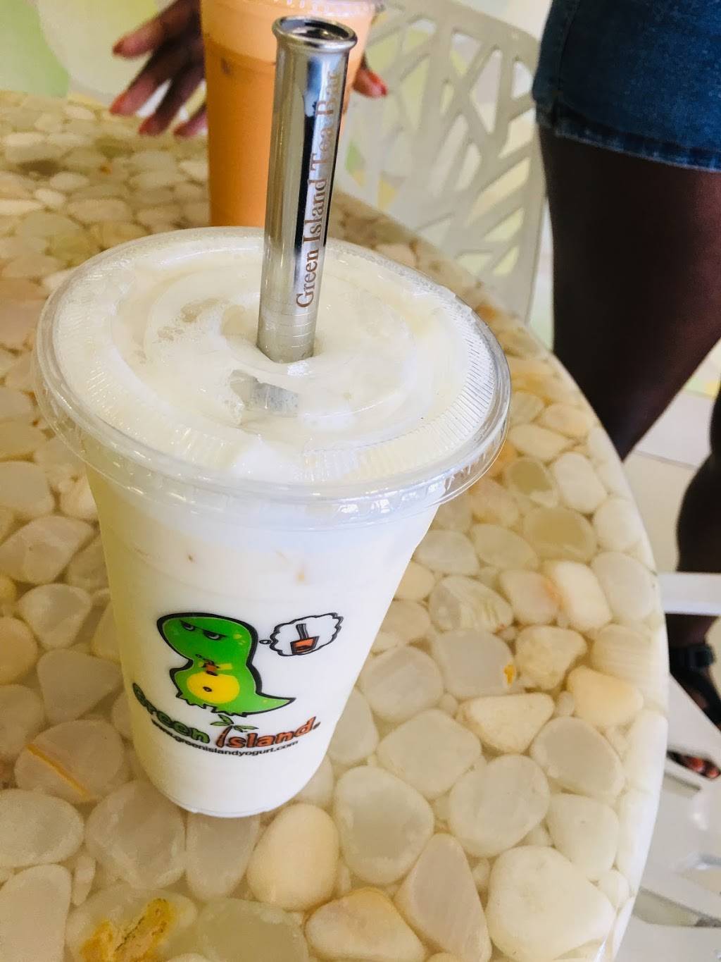 Green Island Frozen Yogurt & Tea bar | cafe | 10047 E Adamo Dr, Tampa, FL 33619, USA | 8133749006 OR +1 813-374-9006