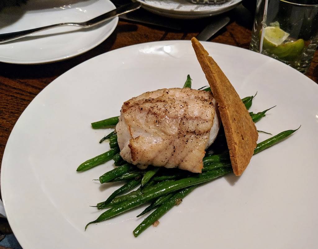 The Restaurant School at Walnut Hill College | bakery | 4207 Walnut St, Philadelphia, PA 19104, USA | 2152224200 OR +1 215-222-4200