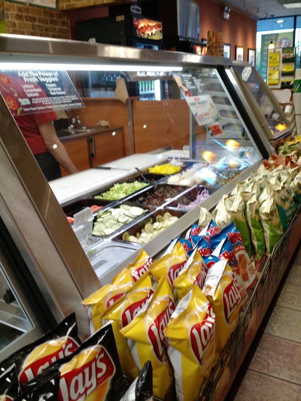 Subway Restaurants | restaurant | 1030 Summit St #300, Elgin, IL 60120, USA | 8478416699 OR +1 847-841-6699