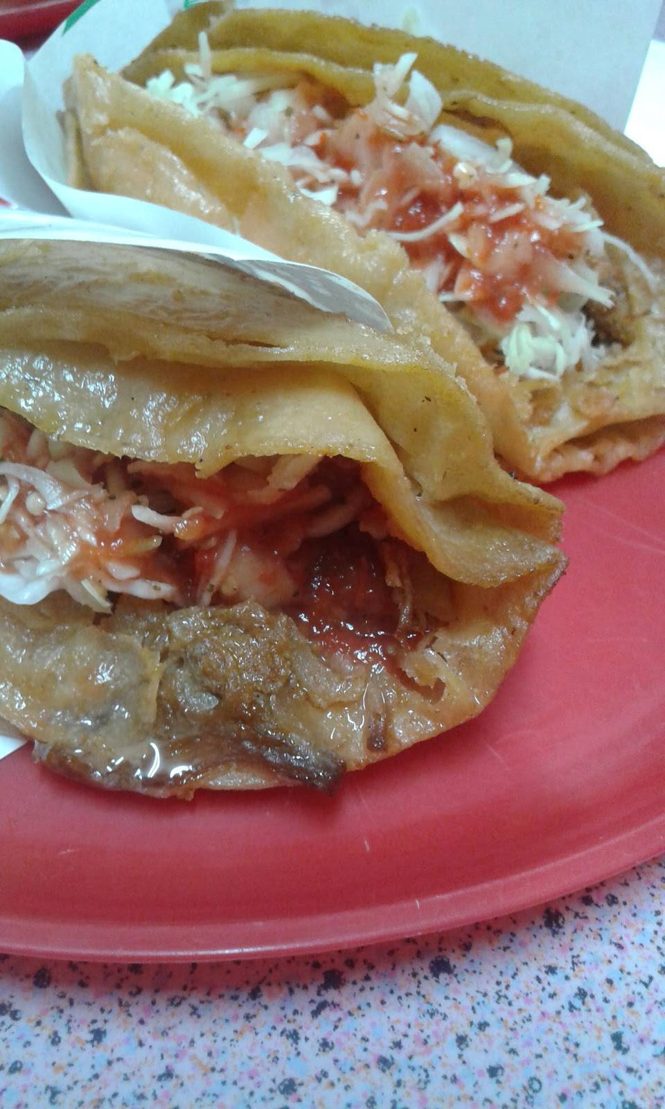 Tacos y Tortas El Patito Revolucion | restaurant | Av Revolución 520, Pro-hogar, 21410 Tecate, B.C., Mexico | 016656540721 OR +52 665 654 0721