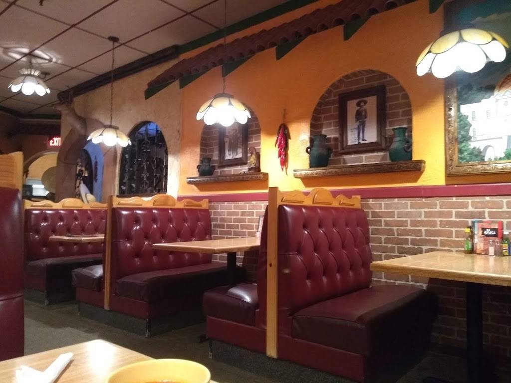 El Azteca | restaurant | 314 Constitution Dr A, Virginia Beach, VA 23462, USA | 7574731746 OR +1 757-473-1746