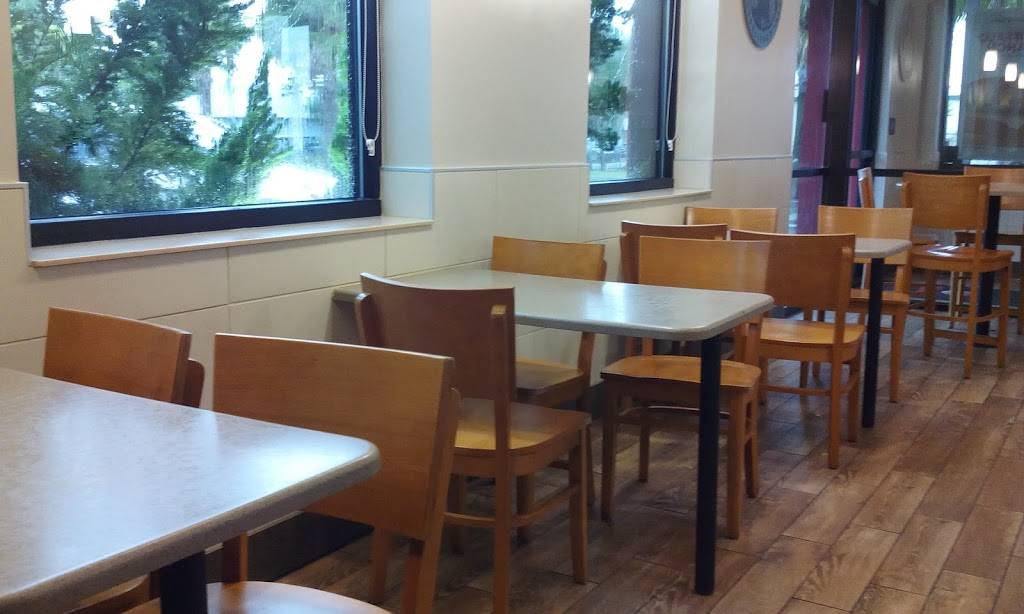Wendys | restaurant | 400 3rd St S, Jacksonville, FL 32250, USA | 9042462433 OR +1 904-246-2433