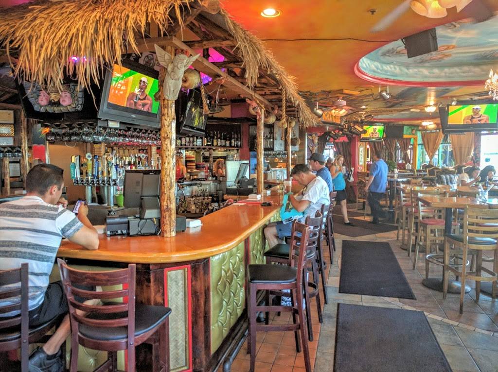 Freds Mexican Cafe | restaurant | 300 Pacific Coast Hwy, Huntington Beach, CA 92648, USA | 7143748226 OR +1 714-374-8226