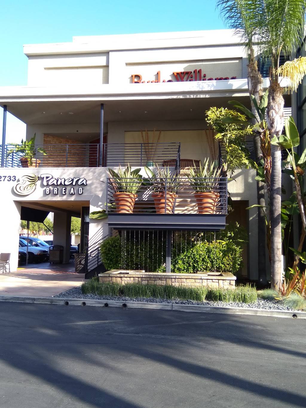 Panera Bread | cafe | 2733 CA-1, Torrance, CA 90505, USA | 3105170324 OR +1 310-517-0324