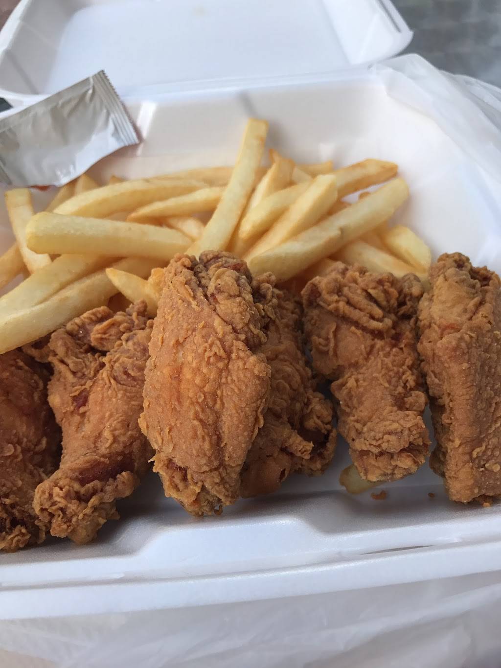 BBQ Chicken | restaurant | 10970 Le Conte Ave, Los Angeles, CA 90024, USA | 3104430898 OR +1 310-443-0898