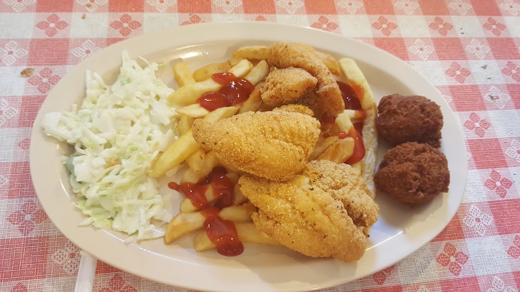 The Cajun Catfish House LLC | restaurant | 3400 Old Marksville Hwy, Pineville, LA 71360, USA | 3184489333 OR +1 318-448-9333