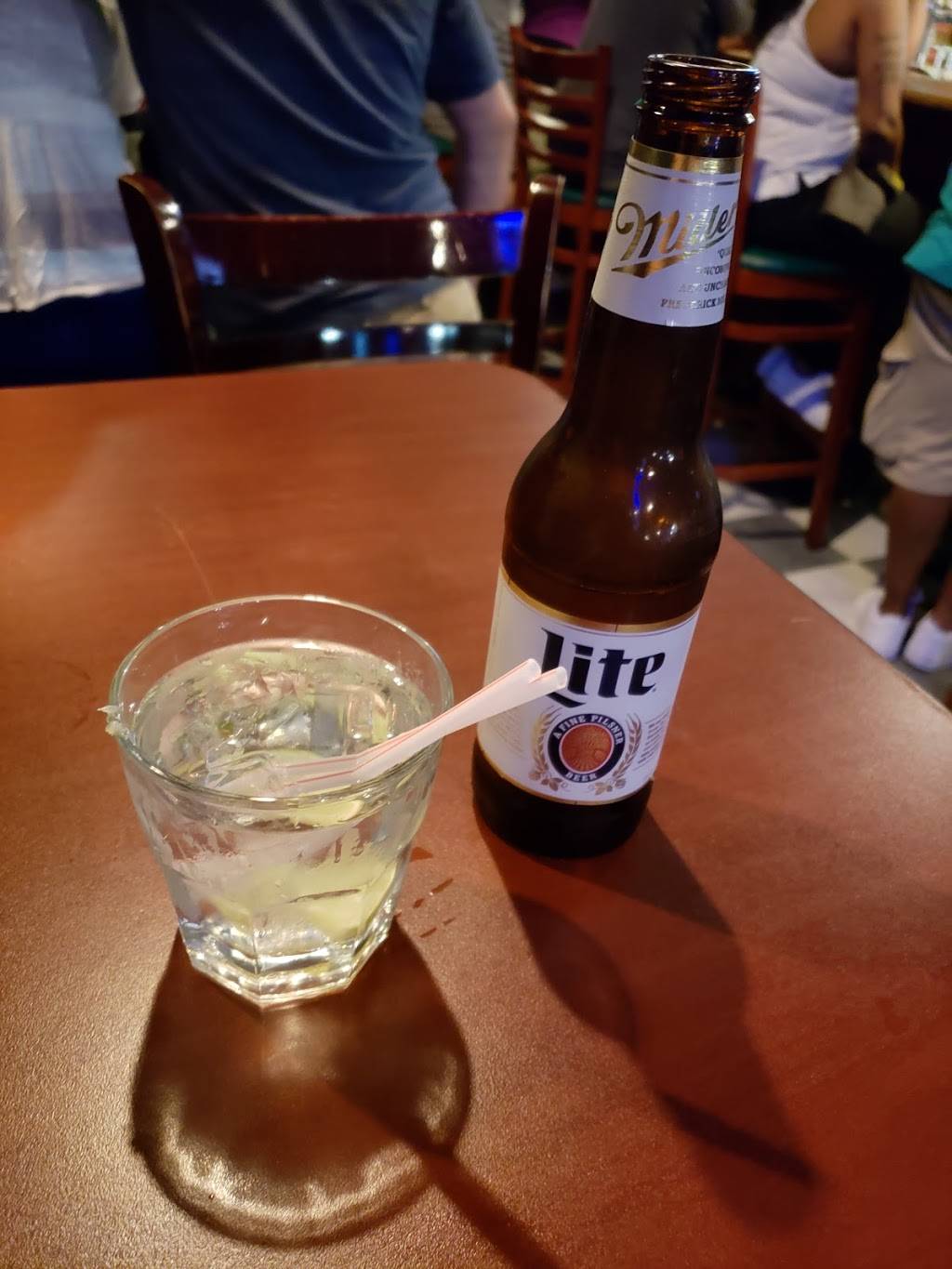 Mc Larens Irish Pub | restaurant | 1119 Churchmans Rd, Newark, DE 19713, USA | 3024565900 OR +1 302-456-5900