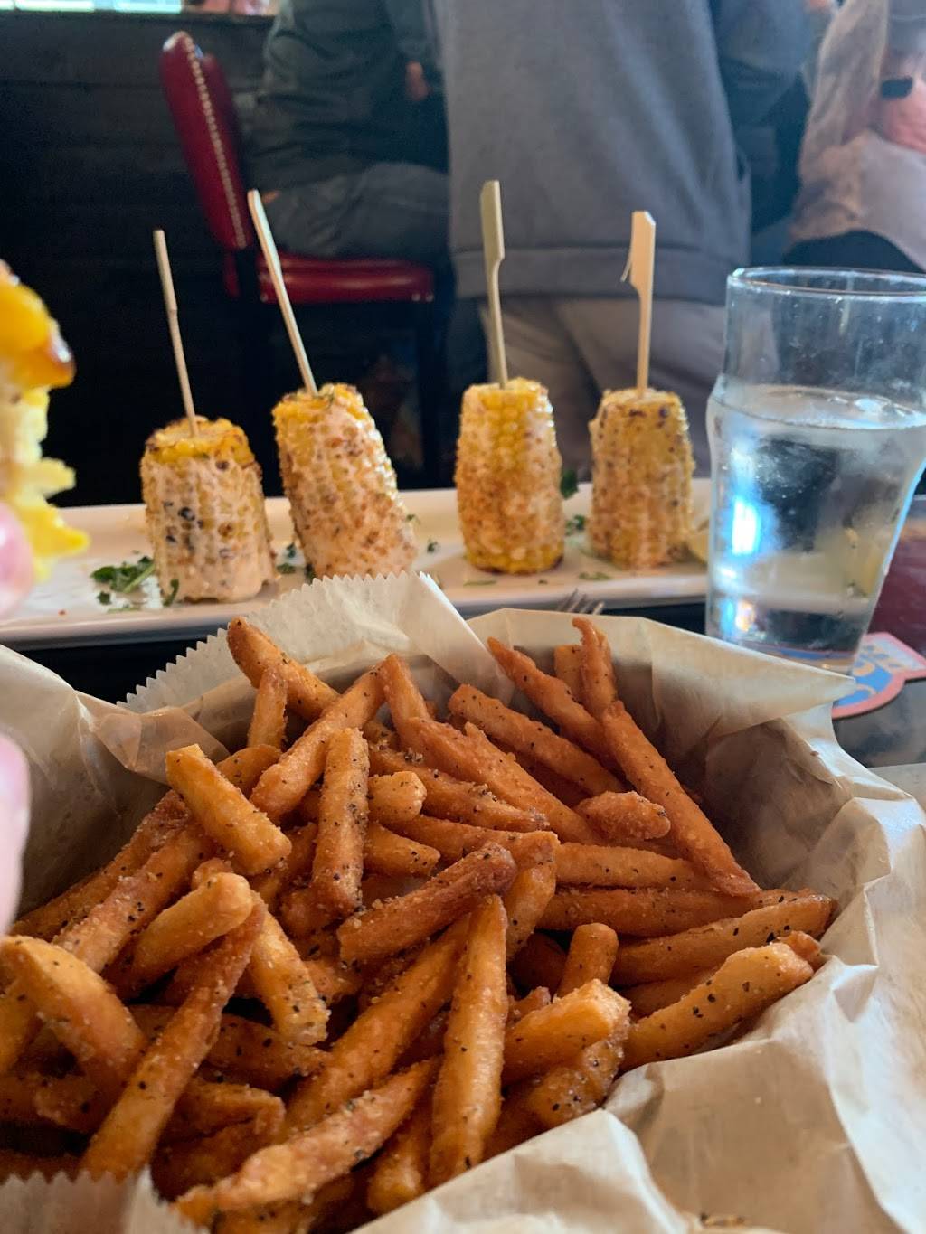 HopCat - Lincoln | restaurant | 601 P St, Lincoln, NE 68508, USA | 4029710700 OR +1 402-971-0700