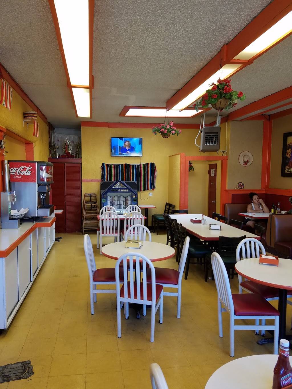 El Zarape Mexican Restaurant | restaurant | 1435 San Andres St, Santa Barbara, CA 93101, USA | 8058992711 OR +1 805-899-2711