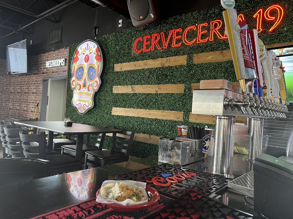Cervecería 19 | restaurant | 1004 S Midkiff Rd, Midland, TX 79701, USA | 4325567396 OR +1 432-556-7396