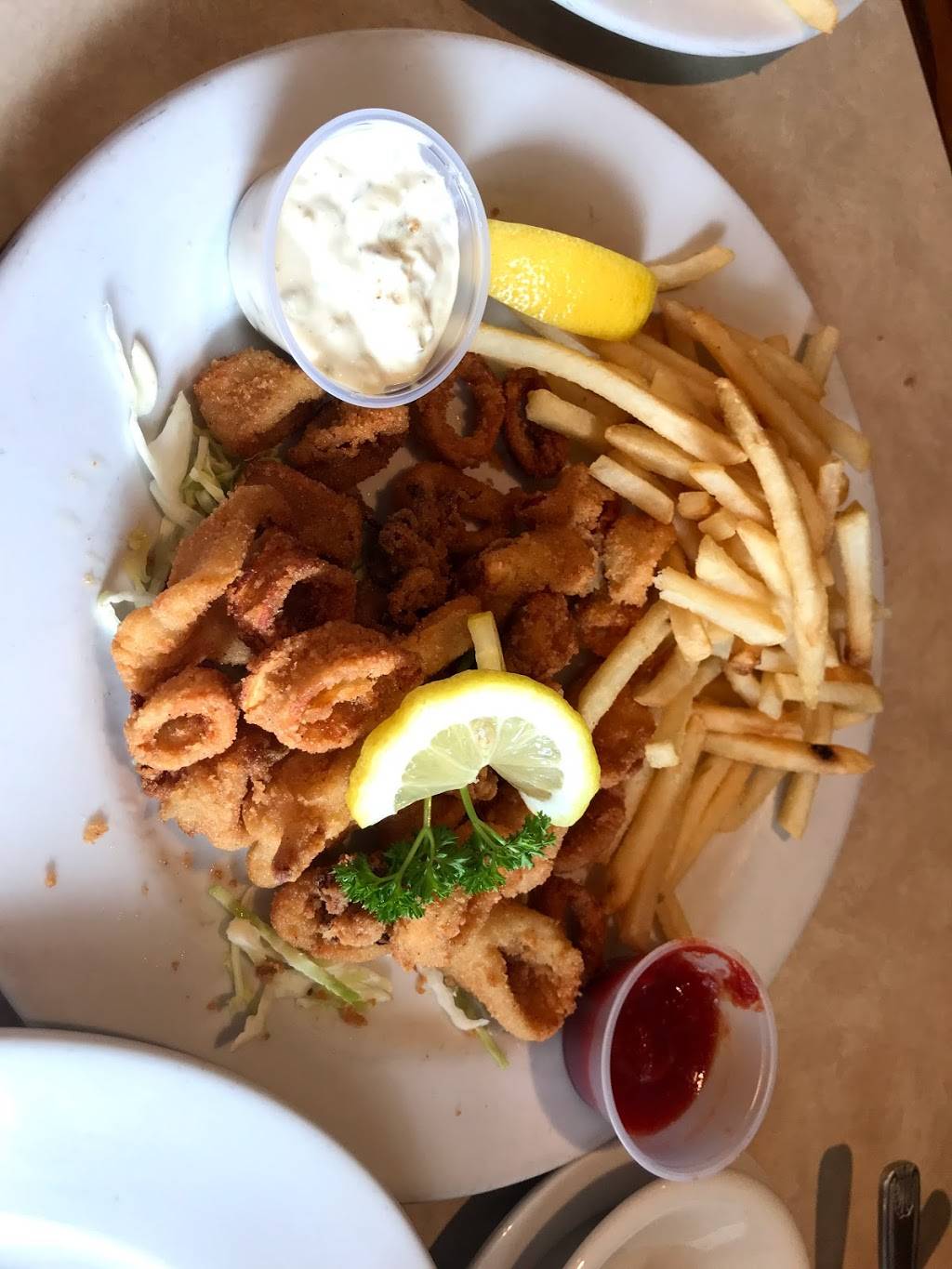 Riva Fish House | restaurant | 31 Municipal Wharf, Santa Cruz, CA 95060, USA | 8314291223 OR +1 831-429-1223