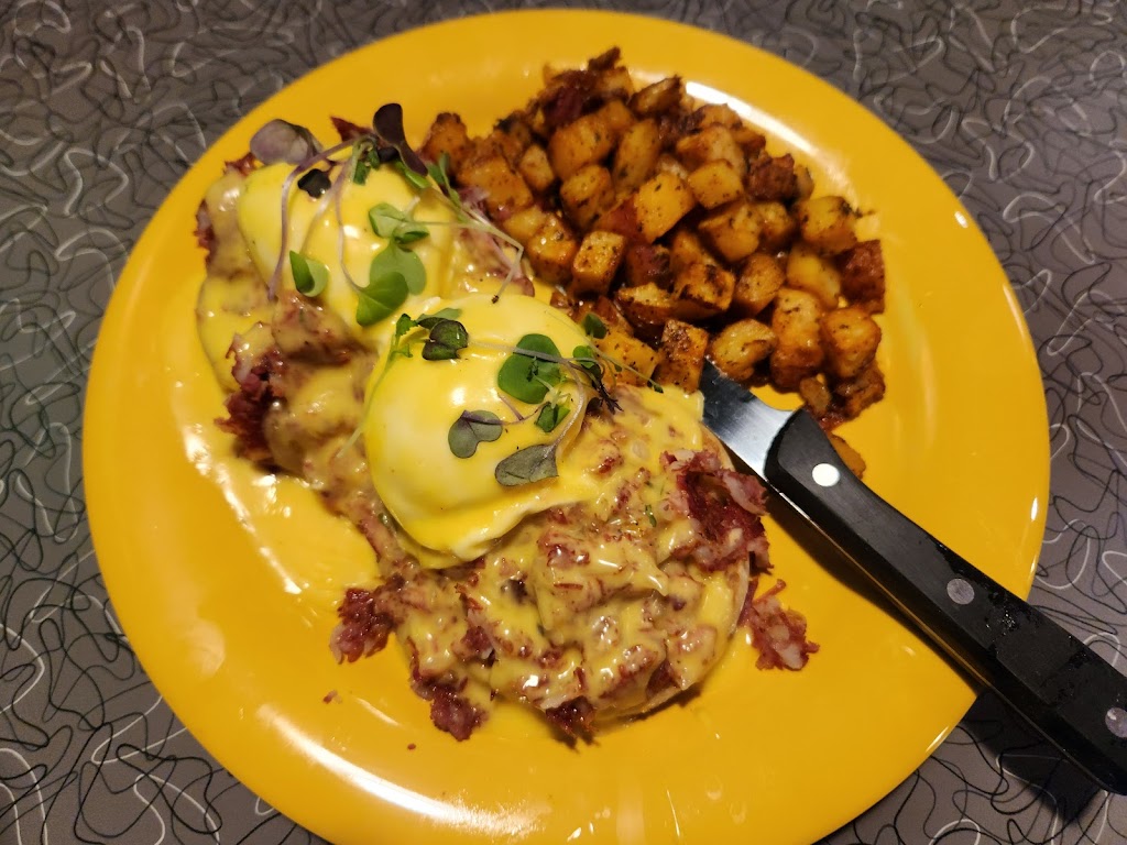 The Friendly Toast | restaurant | 211 Fore St, Portland, ME 04101, USA | 2075361672 OR +1 207-536-1672